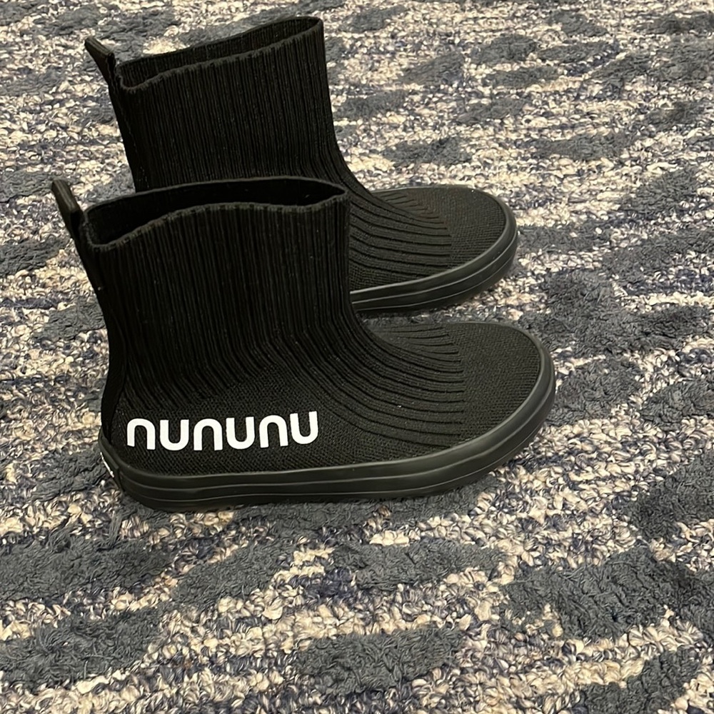 Little kid poly knit boots